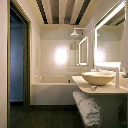 Otel F 5*